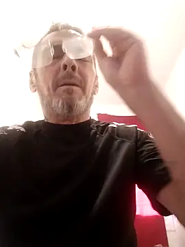 pakillobcn online show from October 2025 03:31:02 PM