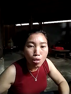 PhienPhien online show from October 2025 02:31:01 AM