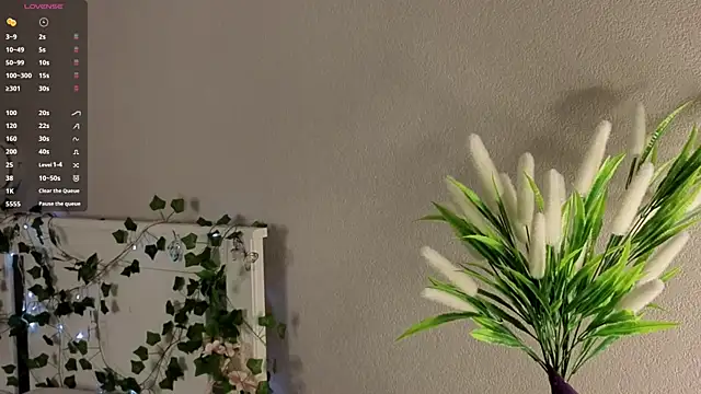 BlushinBloom online show from April 2026 05:58:02 AM