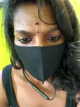Snapshot of Honey_rosetamil chatting on June 2026 05:34:01 AM Honey rosetamil online show from June 2026 05:34:01 AM