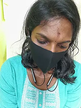 Snapshot of Honey_rosetamil chatting on July 2026 02:27:02 AM Honey rosetamil online show from July 2026 02:27:02 AM