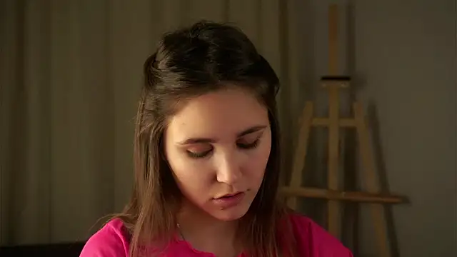 Snapshot of EthalFlowers chatting on October 2025 12:10:02 AM EthalFlowers online show from October 2025 12:10:02 AM