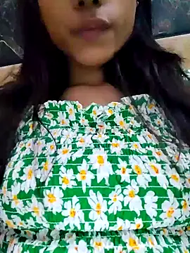 Nancy-queen online show from April 2026 09:35:01 AM