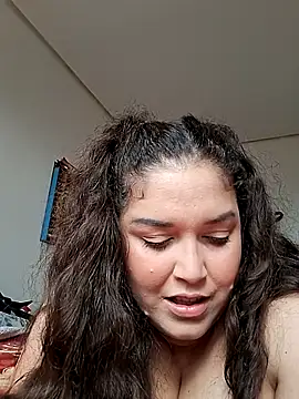 valkiriabbw online show from April 2026 01:01:02 PM