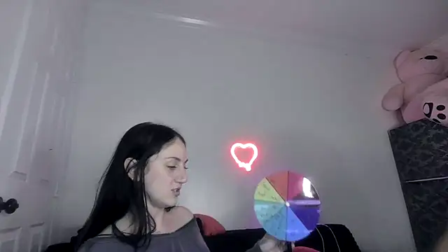 torithequeen online show from January 2026 03:32:01 AM