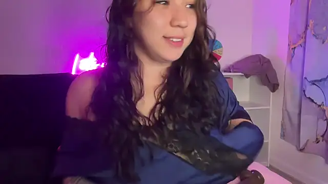 nina lovez online show from October 2025 01:06:01 AM