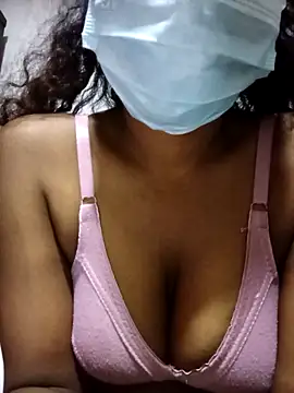 MickMicky online show from September 2025 04:08:02 PM