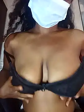 MickMicky online show from October 2025 03:28:01 AM