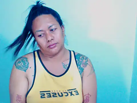Snapshot of EmmaKantutera chatting on June 2026 08:31:02 AM EmmaKantutera online show from June 2026 08:31:02 AM
