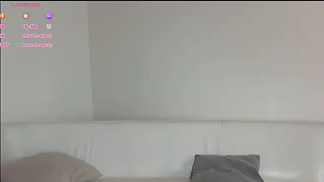 AliTemptress online show from October 2025 04:30:02 PM