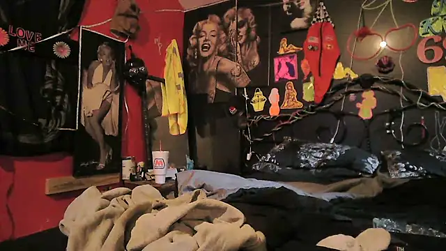 Splash Queen420 online show from April 2026 12:43:02 AM