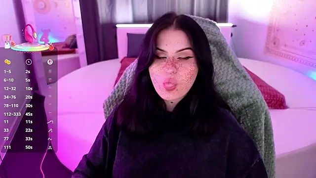 Dark Shine online show from October 2025 05:41:01 AM