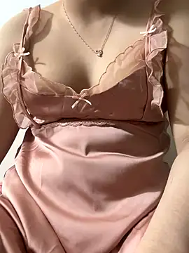 SiennaQueen18 online show from November 2025 02:38:01 PM