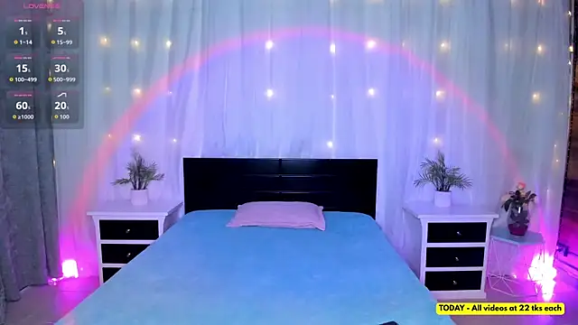 Evolet Bee online show from April 2026 12:32:02 PM