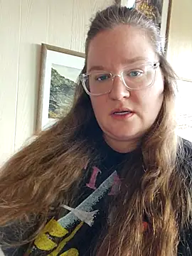 Love86Emily online show from December 2025 04:23:02 PM