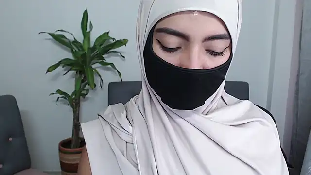 jade nassar online show from November 2025 10:19:02 PM