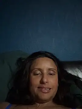 Snapshot of Angelaarayexx chatting on June 2026 03:22:02 AM Angelaarayexx online show from June 2026 03:22:02 AM
