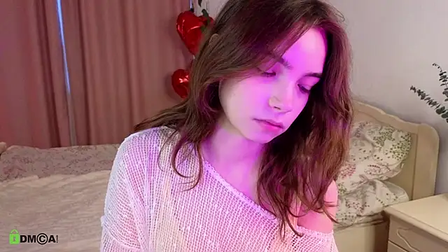 Evi Brook online show from April 2026 04:32:02 PM