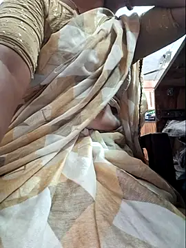 indianhotwife639 online show from November 2025 05:40:02 AM