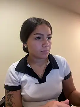 Alyha Cortes online show from March 2026 01:38:01 PM