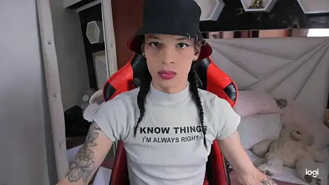 Snapshot of sara_slut21 chatting on December 2024 03:16:02 PM sara slut21 online show from December 2024 03:16:02 PM