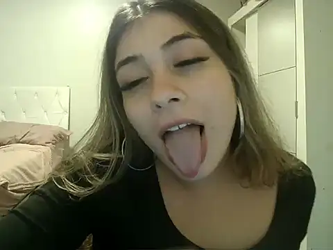 Becca B online show from April 2026 03:26:02 AM