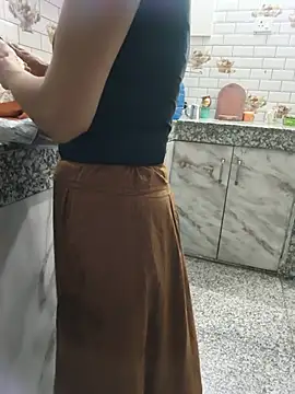 Shalu G online show from July 2026 02:58:02 PM