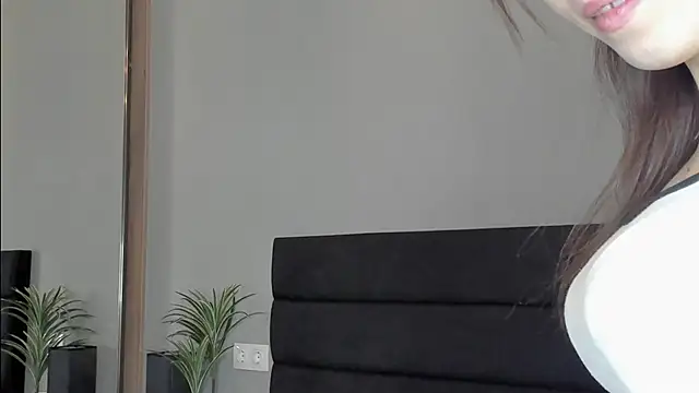 Forever Smiler online show from October 2025 09:06:02 AM