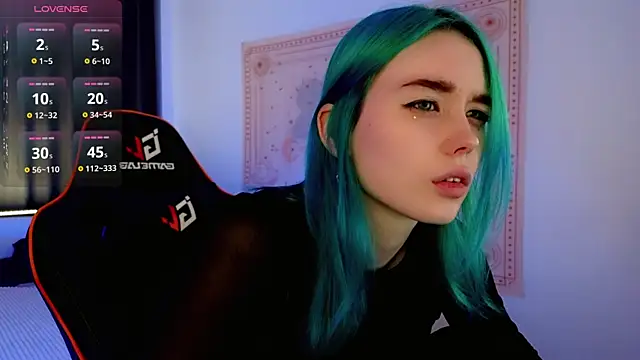 Snapshot of Kiara_Dream chatting on September 2025 08:52:02 PM Kiara Dream online show from September 2025 08:52:02 PM