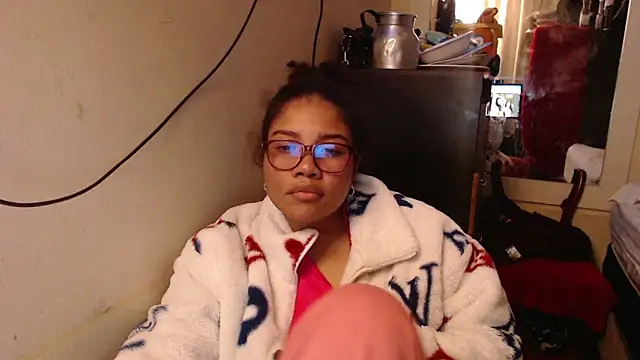 madelene online show from March 2026 02:30:02 AM