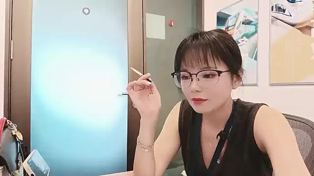 KKMM168 online show from October 2025 07:17:01 AM