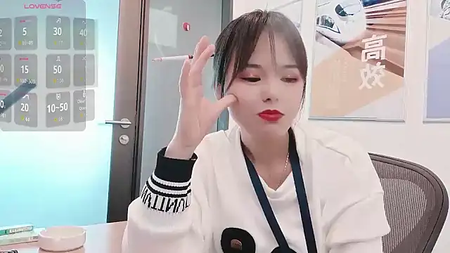 KKMM168 online show from December 2025 02:53:01 AM