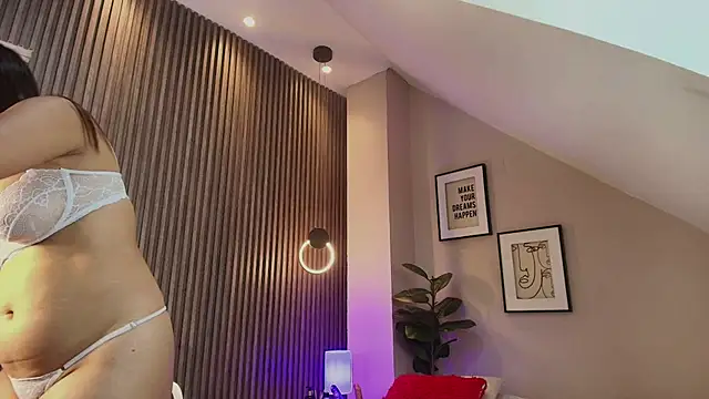 emma  rose1 online show from April 2026 02:56:01 AM