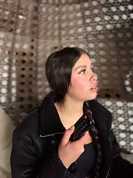 Linda LS online show from October 2025 01:53:02 PM