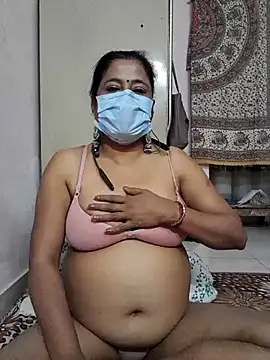 mature mimi online show from December 2025 05:29:01 PM