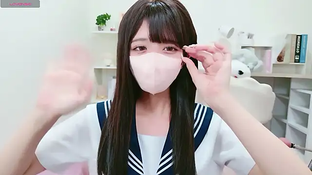 Snapshot of Reina_Fcup chatting on June 2026 05:05:02 AM Reina Fcup online show from June 2026 05:05:02 AM
