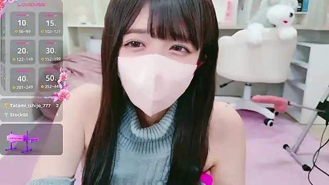 Snapshot of Reina_Fcup chatting on June 2026 02:01:01 PM Reina Fcup online show from June 2026 02:01:01 PM