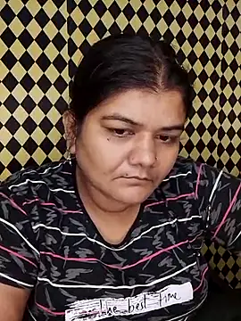 Meenu tiwari online show from September 2025 09:05:02 PM