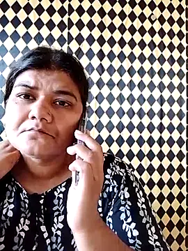 Meenu tiwari online show from September 2025 07:57:01 AM