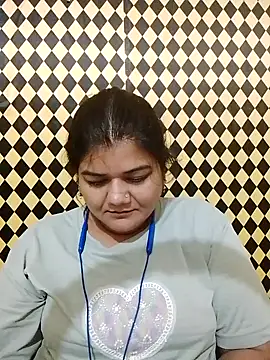 Meenu tiwari online show from October 2025 09:11:01 PM