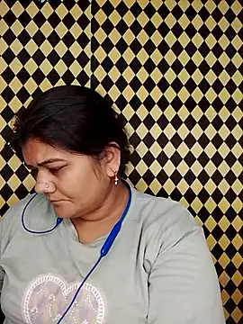 Meenu tiwari online show from October 2025 09:34:01 PM