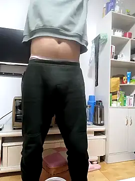 huanhuanaaaaa online show from January 2026 01:16:01 PM