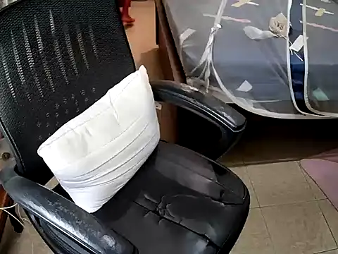 sissypamsissy online show from November 2025 01:44:01 PM