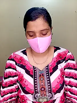 Rose-luckey online show from January 2026 12:32:01 PM