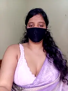 Rose-luckey online show from April 2026 06:10:01 PM