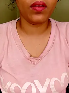 Rose-luckey online show from April 2026 12:30:01 PM