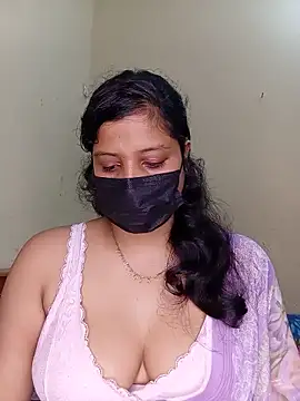 Snapshot of Rose-luckey chatting on June 2026 11:45:02 AM Rose-luckey online show from June 2026 11:45:02 AM