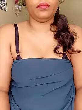 Snapshot of Rose-luckey chatting on July 2026 01:29:02 PM Rose-luckey online show from July 2026 01:29:02 PM