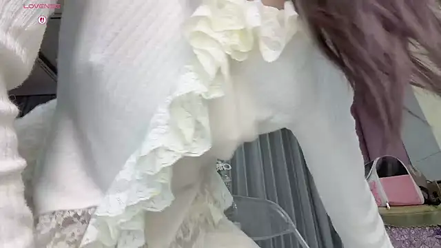 Yaya--728 online show from April 2026 12:06:02 PM