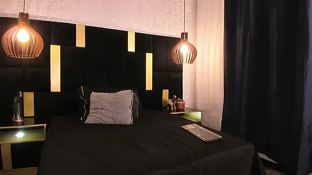 Lucio  Fox online show from March 2026 11:46:02 AM